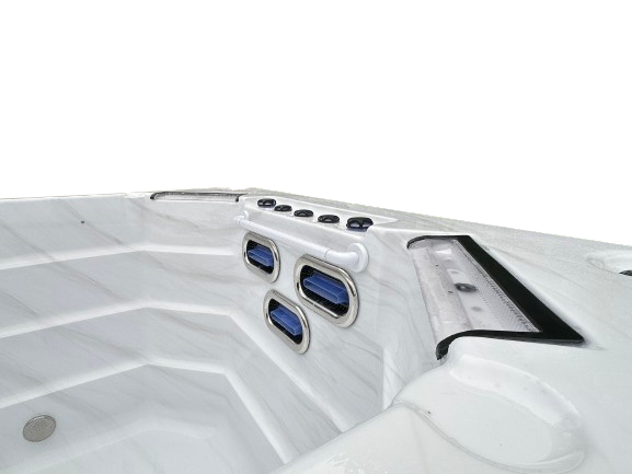 Amazon 4.8 Swim Spa